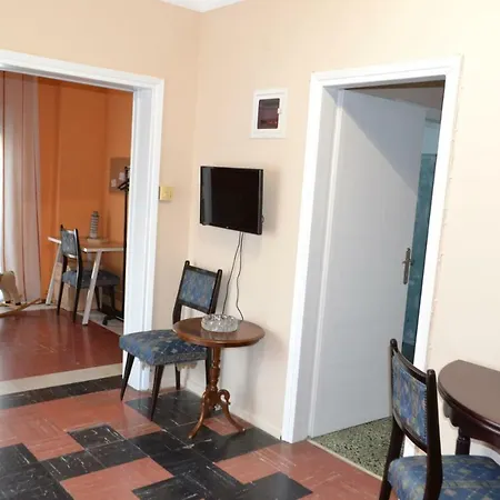 Appartement Agia Sofia's Down Town Flat