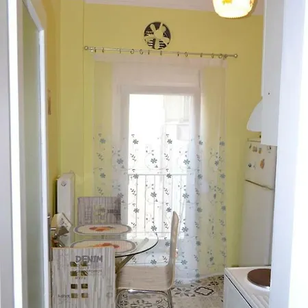 Appartement Agia Sofia's Down Town Flat *